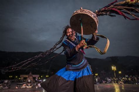 A Journey into the World of Witch Doctors: Discovering Their Healing Methods